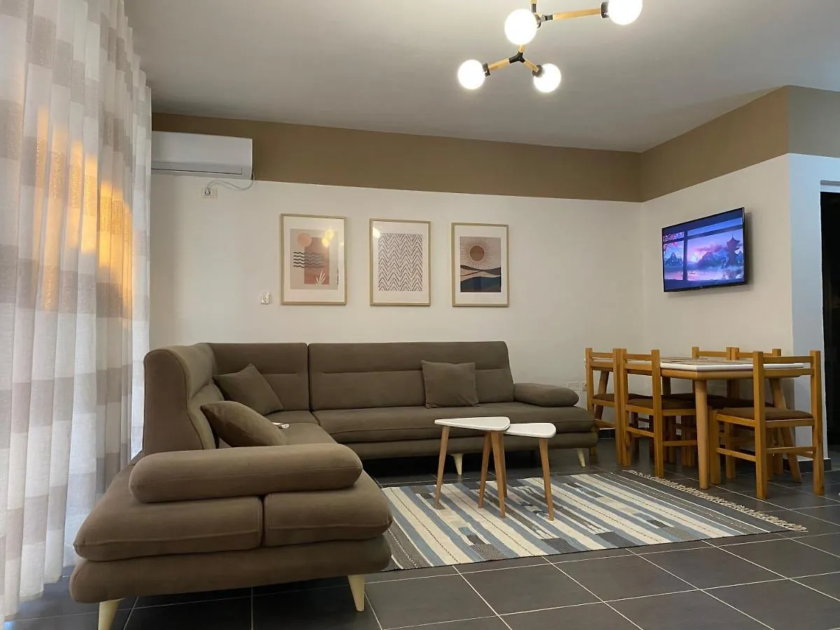 Bellavista Qerret Apartment 1 Golem